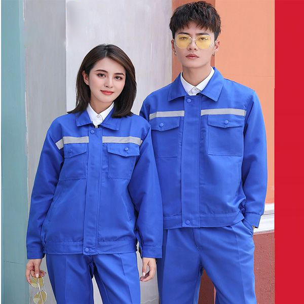 Đồng phục bảo hộ lao động quần dài, áo tay dài giúp bảo vệ cơ thể người mặc tối ưu